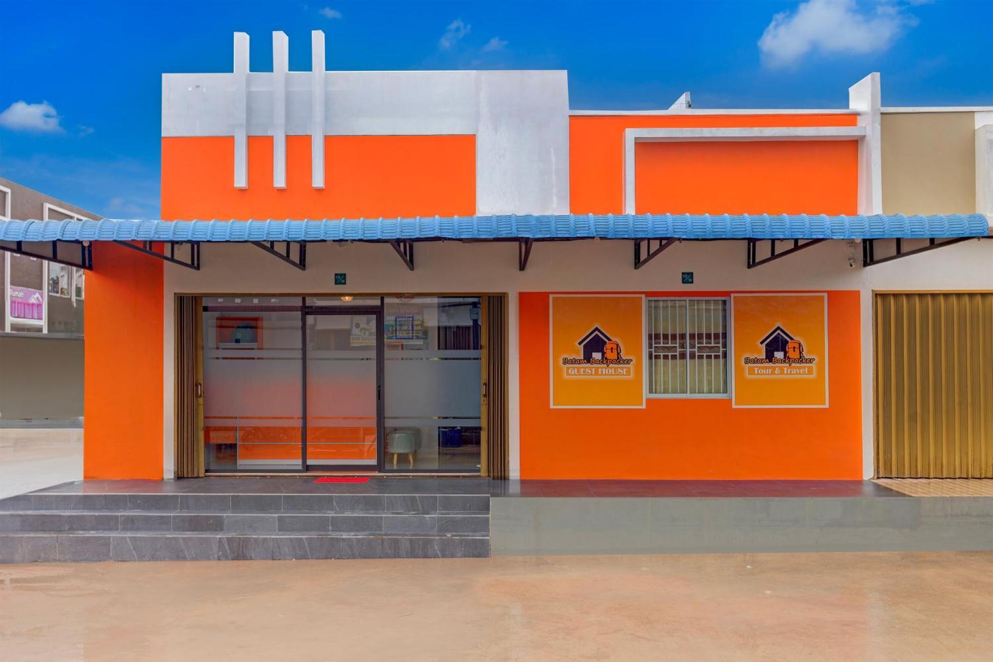 Super Oyo Capital O 93076 Batam Backpacker Guesthouse 2 Pembunuh エクステリア 写真